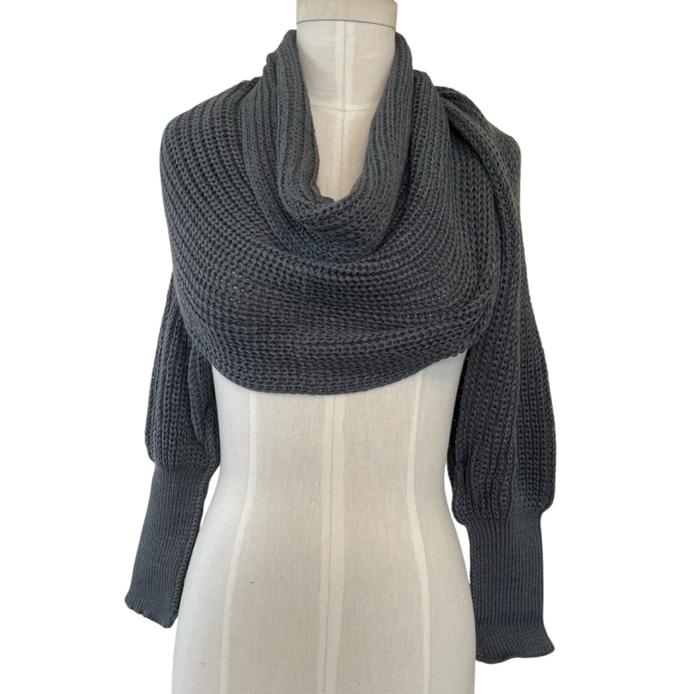 ❤️ New! Charcoal Gray Knit Wrap Bolero x Shrug